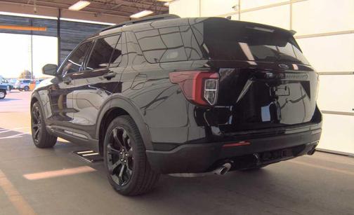 2024 Ford Explorer ST-Line