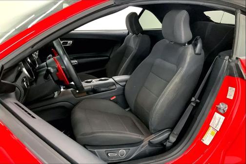 Race Red 2016 Ford Mustang V6
