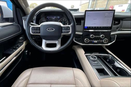 2022 Ford Expedition Max XLT