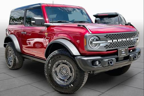 Ruby Red Metallic Tinted Clearcoat 2025 Ford Bronco Badlands