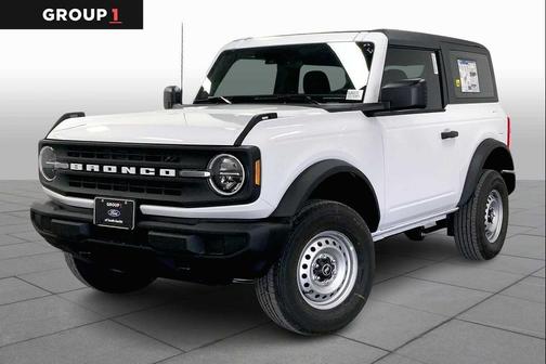 2025 Ford Bronco Base