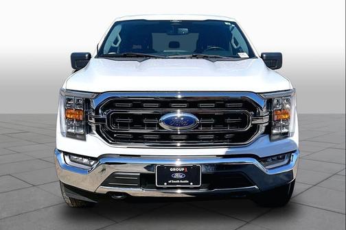 Oxford White 2022 Ford F-150 XLT