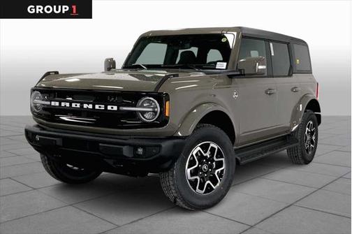 2025 Ford Bronco Outer Banks