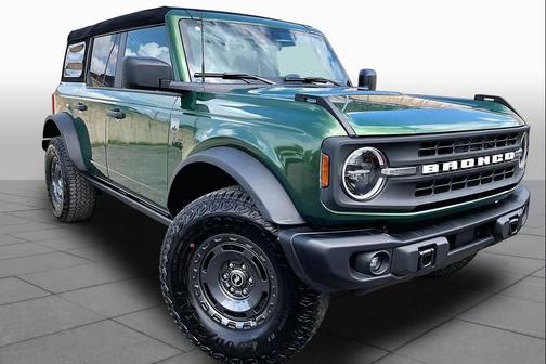 Eruption Green Metallic 2025 Ford Bronco Big Bend