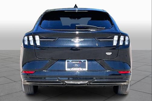 2022 Ford Mustang Mach-E California Route 1