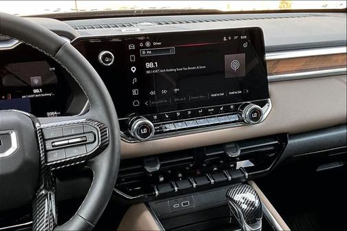 Onyx Black 2025 GMC Canyon Denali