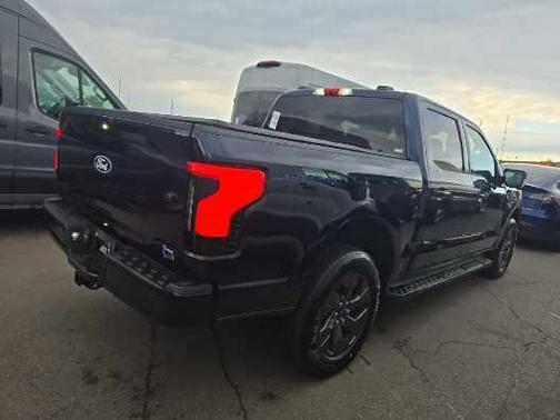 2024 Ford F-150 Lightning Flash