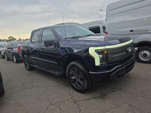 2024 Ford F-150 Lightning Flash