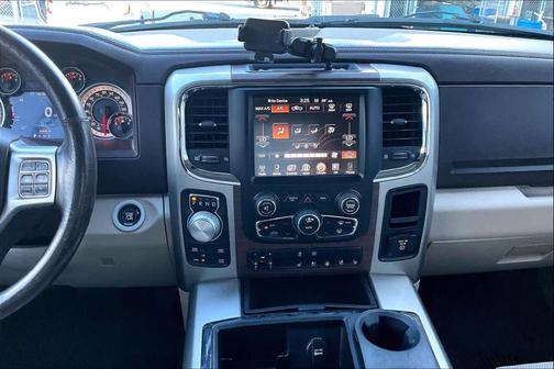 2015 RAM 1500 Laramie