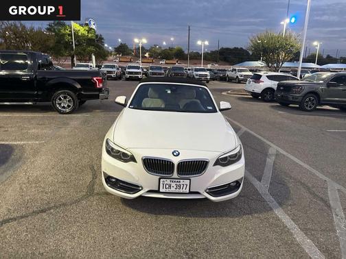 2019 BMW 230 230i