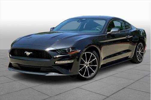 2022 Ford Mustang EcoBoost