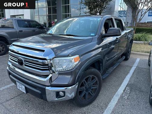 2017 Toyota Tundra SR5