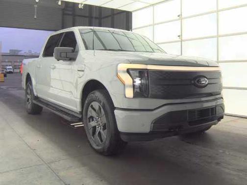 2023 Ford F-150 Lightning XLT
