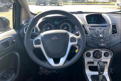 2017 Ford Fiesta SE