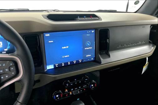 Desert Sand 2025 Ford Bronco Big Bend