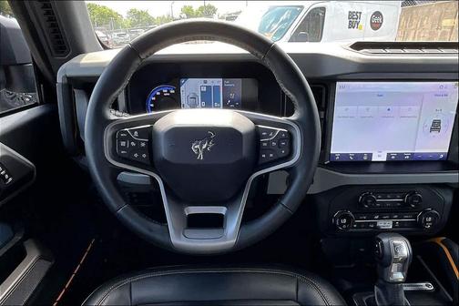 Azure Gray Metallic Tri-Coat 2023 Ford Bronco Badlands