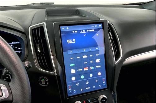 2024 Ford Edge ST