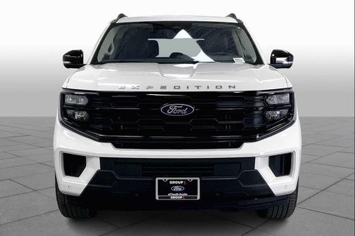 2025 Ford Expedition Max Active 4x2