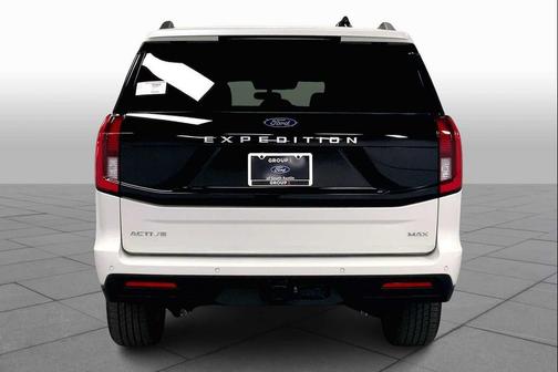 2025 Ford Expedition Max Active 4x2