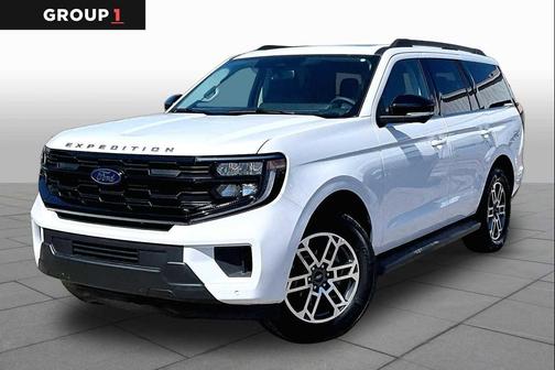 Oxford White 2025 Ford Expedition Active