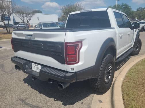 2020 Ford F-150 Raptor