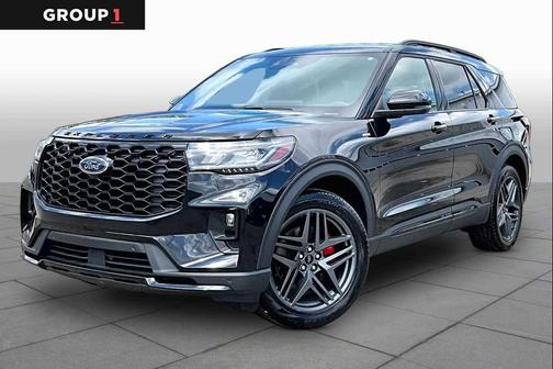 Agate Black Metallic 2025 Ford Explorer ST-Line