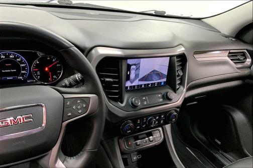 2022 GMC Acadia AWD AT4