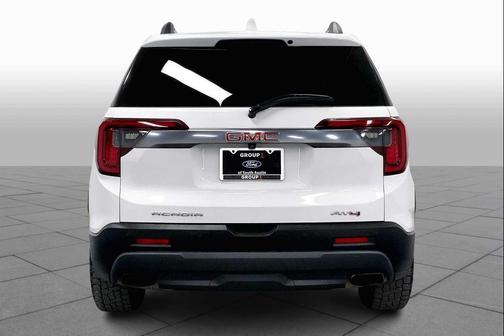 2022 GMC Acadia AWD AT4