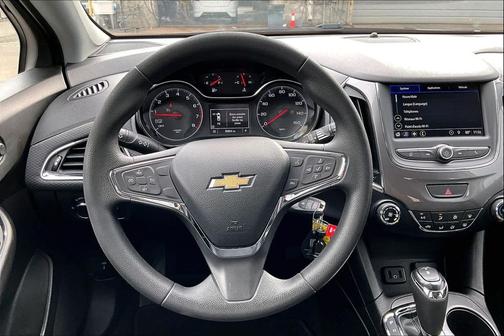 2019 Chevrolet Cruze LS