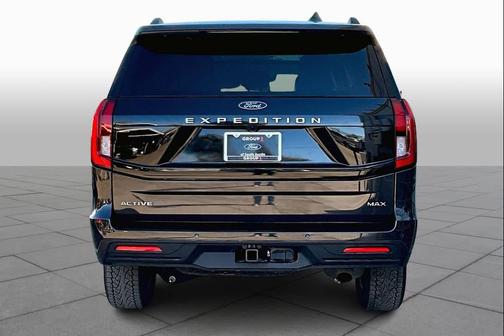2025 Ford Expedition Max Active 4x4