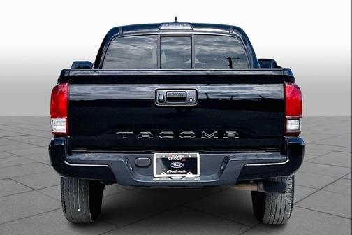 2018 Toyota Tacoma SR