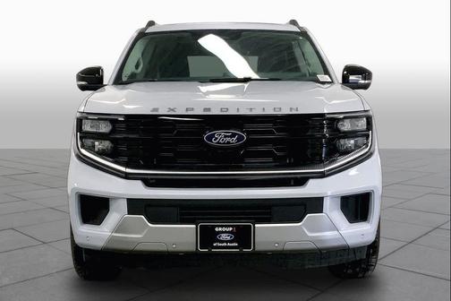 Space Silver Metallic 2026 Ford Expedition Max Platinum