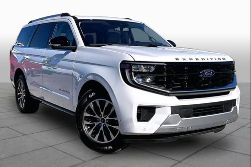 Oxford White 2025 Ford Expedition Platinum