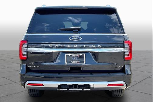 Dark Matter Metallic 2022 Ford Expedition Max Platinum