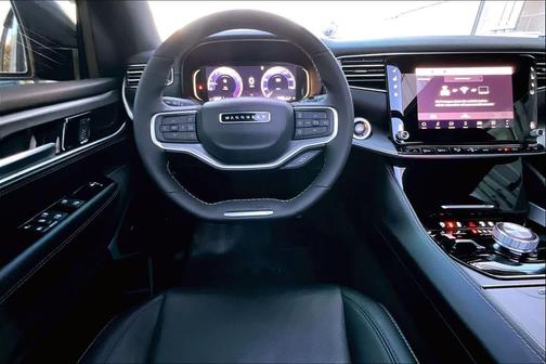 2025 Jeep Wagoneer L Series II Carbide 4x4