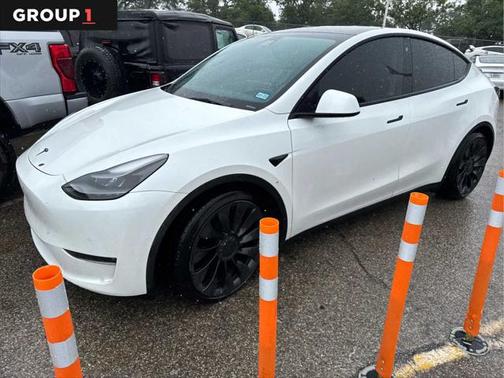 2022 Tesla Model Y Performance Dual Motor All-Wheel Drive
