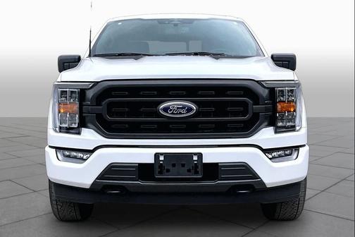 Oxford White 2023 Ford F-150 XLT
