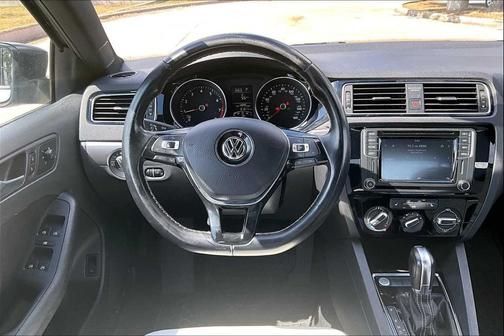 2016 Volkswagen Jetta 1.8T Sport