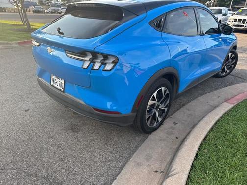 2024 Ford Mustang Mach-E Select