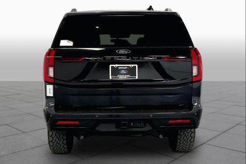 Dark Matter Gray Metallic 2026 Ford Expedition Tremor