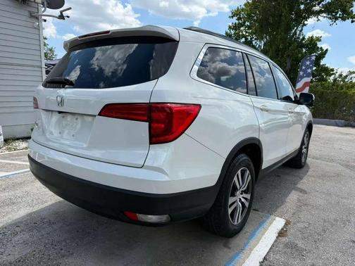 White Diamond Pearl 2016 Honda Pilot EX-L