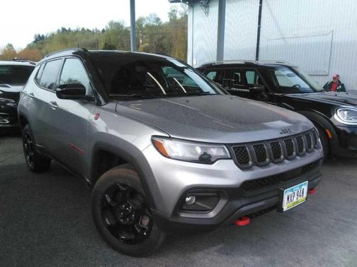 2023 Jeep Compass Trailhawk