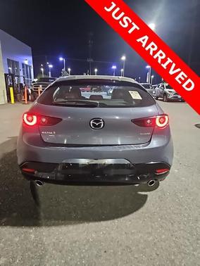 2024 Mazda Mazda3 2.5 S Carbon Edition