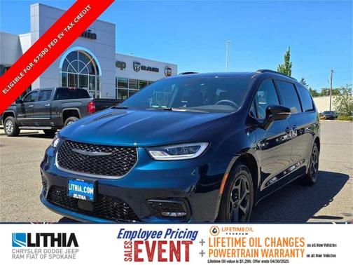 2025 Chrysler Pacifica Hybrid Select