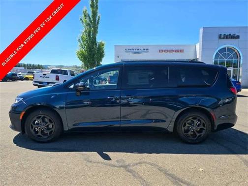2025 Chrysler Pacifica Hybrid Select