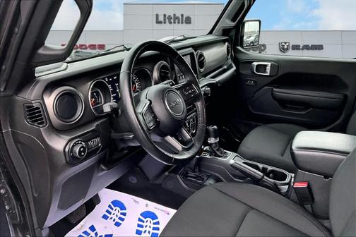 2022 Jeep Gladiator Sport