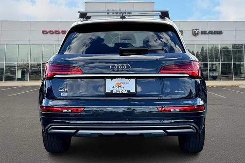 2024 Audi Q5 40 Premium