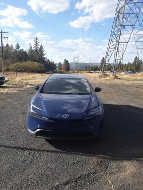 2025 Toyota Prius LE