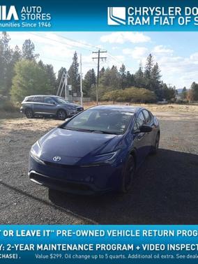 2025 Toyota Prius LE