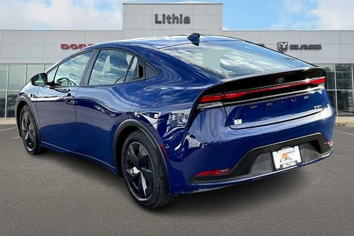 2025 Toyota Prius LE